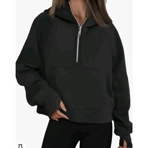 AUTOMET ~Woman Size M~ Black Pullover Cropped Sweatshirt Cotton Blend NWT.